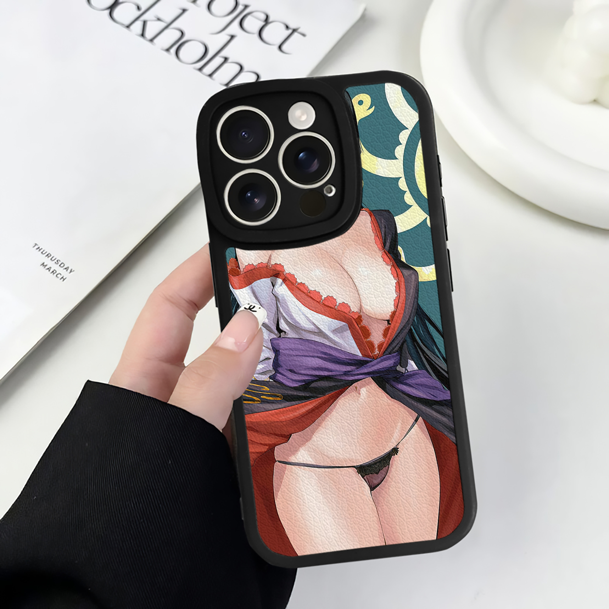 （画像用） ワンピース ONE PIECE 【iPhone 16シリーズ対応】シリコンスマホケース（レザー調） 材質：シリコン